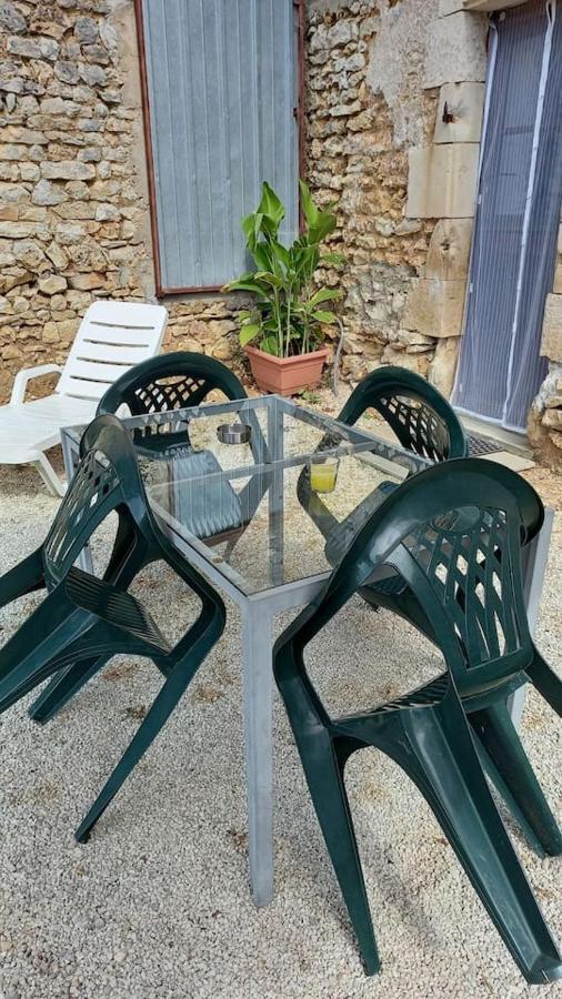 Le Papillon Villa Savigne Buitenkant foto